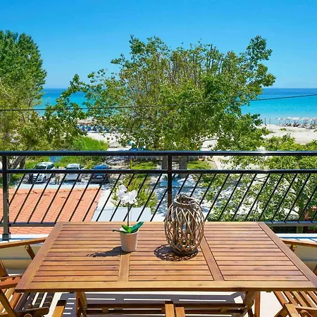 Aigaio Hotel *